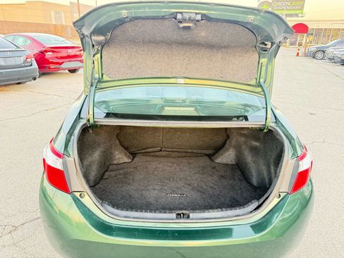 Used 2016 Toyota Corolla LE image 12