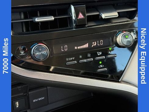 Used 2022 Toyota Camry LE FWD image 29
