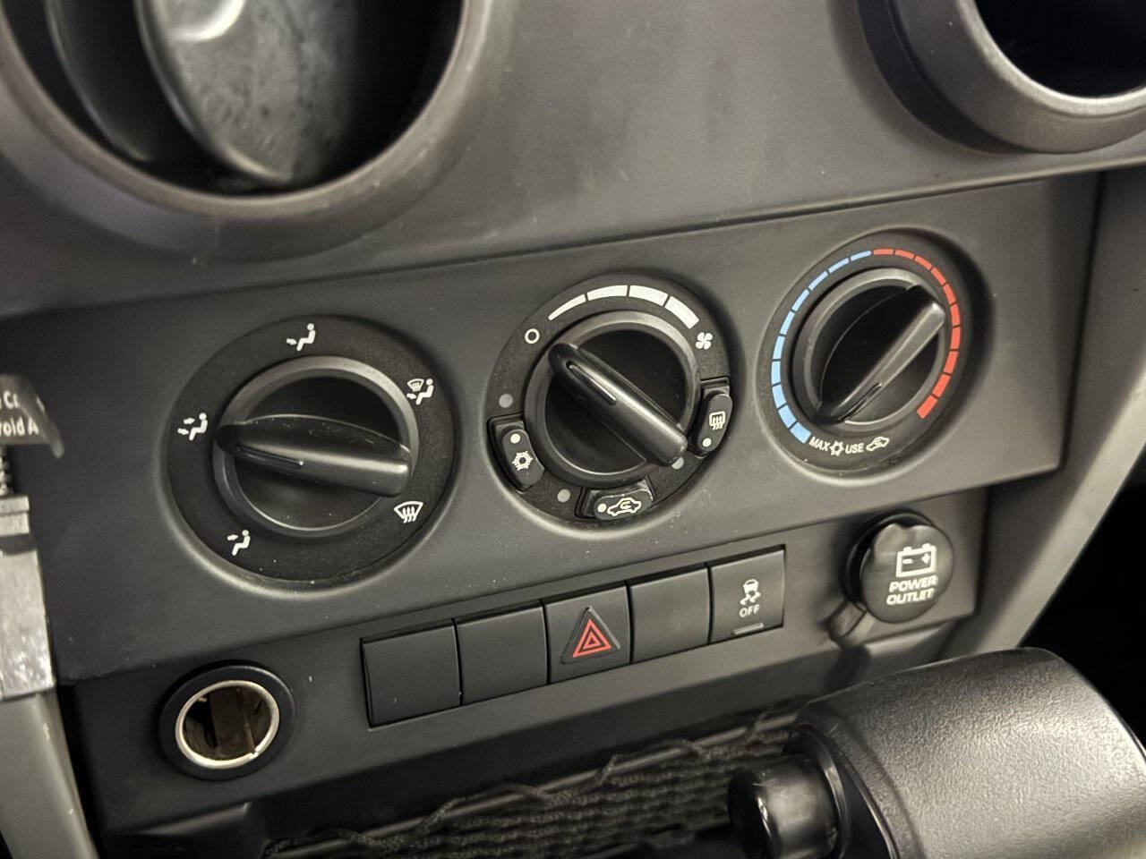 Used 2010 Jeep Wrangler Sport AWD/4WD image 19