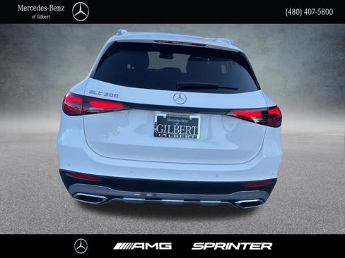 Certified 2025 Mercedes-Benz GLC 300 image 4