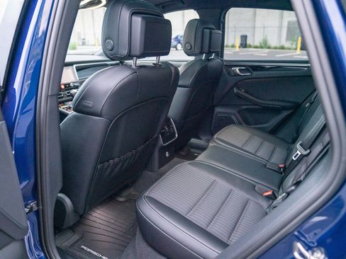 Certified 2026 Porsche Macan Turbo AWD/4WD image 24