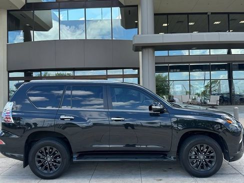 Used 2023 Lexus GX 460 Premium AWD/4WD image 13