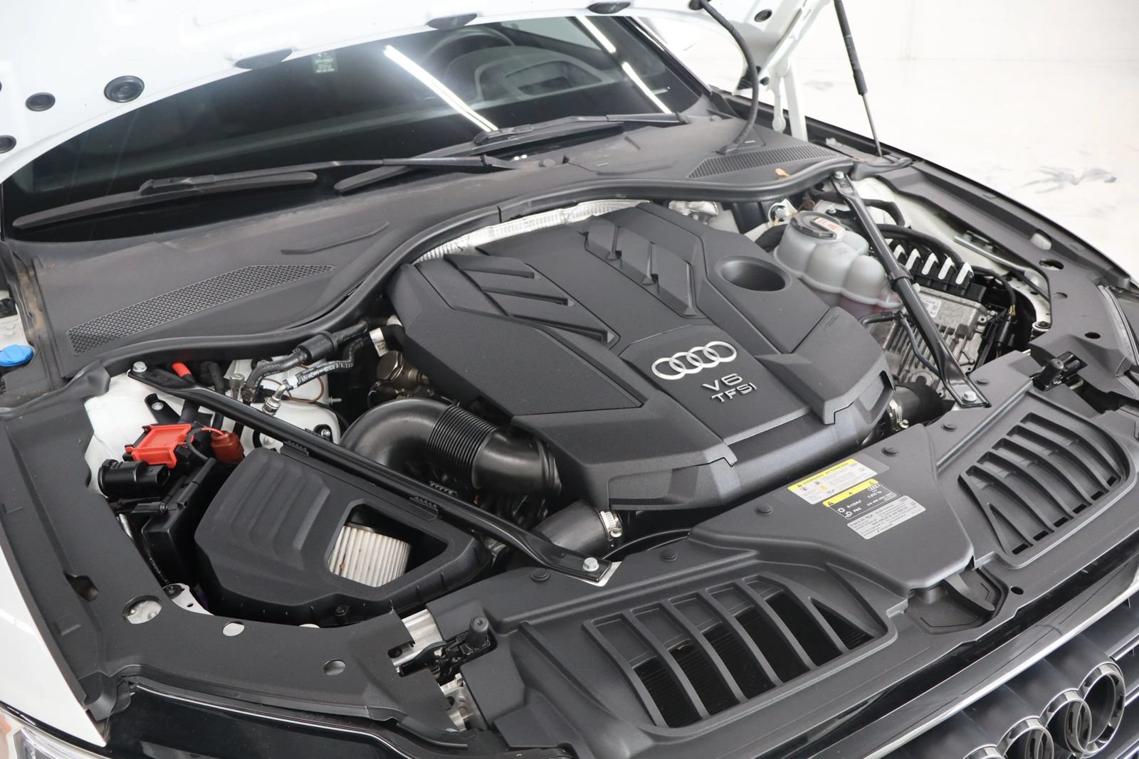 Used 2021 Audi A8 L 3.0T w/ Executive Plus Package AWD/4WD image 15