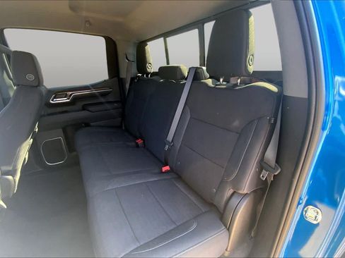 Used 2024 Chevrolet Silverado 1500 LT w/ Z71 Off-Road Package AWD/4WD image 19
