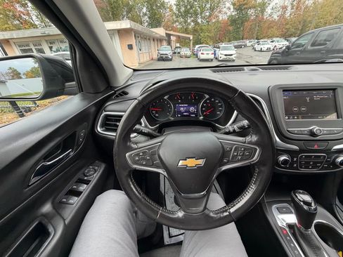 Used 2019 Chevrolet Equinox LT image 22