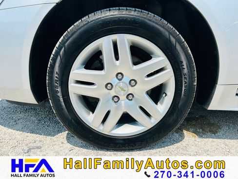 Used 2015 Chevrolet Impala LT w/ LT Sunroof Package FWD image 31