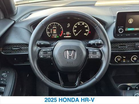 Certified 2025 Honda HR-V Sport image 15