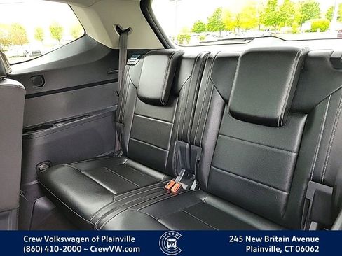 Certified 2022 Volkswagen Atlas SE w/ Panoramic Sunroof Package AWD/4WD image 51