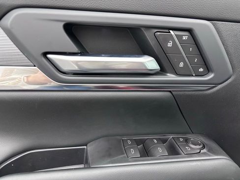 New 2026 GMC Terrain Elevation w/ Elevation Premium Package image 17