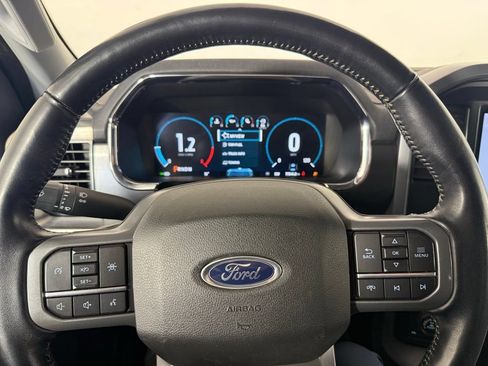 Used 2022 Ford F150 Lariat w/ FX4 Off-Road Package AWD/4WD image 26
