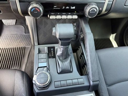 Used 2026 Toyota Tacoma SR5 AWD/4WD image 28
