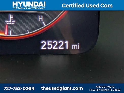 Used 2024 Hyundai Palisade SEL w/ Premium Package image 41