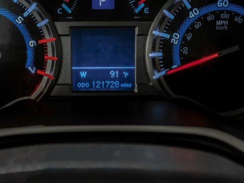 Used 2017 Toyota 4Runner TRD Off-Road AWD/4WD image 21