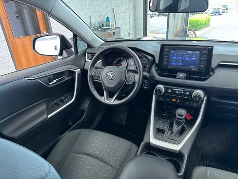 Certified 2021 Toyota RAV4 XLE w/ XLE Grade Weather Package AWD/4WD image 45