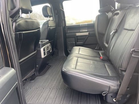 Used 2019 Ford F150 Lariat w/ Equipment Group 502A Luxury image 10