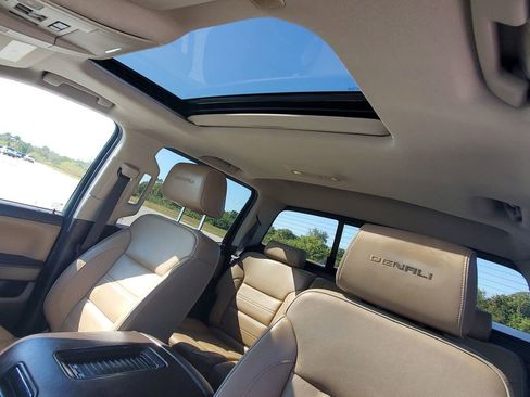 Used 2018 GMC Sierra 1500 Denali image 30