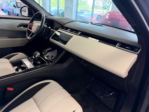 Used 2023 Land Rover Range Rover Velar R-Dynamic S AWD/4WD image 47