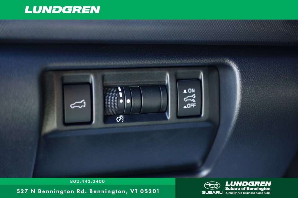 Used 2025 Subaru Forester Premium AWD/4WD image 13
