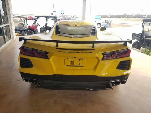 Used 2025 Chevrolet Corvette Stingray Preferred Cpe w/ Z51 Performance Package image 5