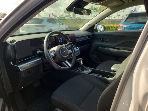 Used 2024 Hyundai Kona SEL FWD image 19