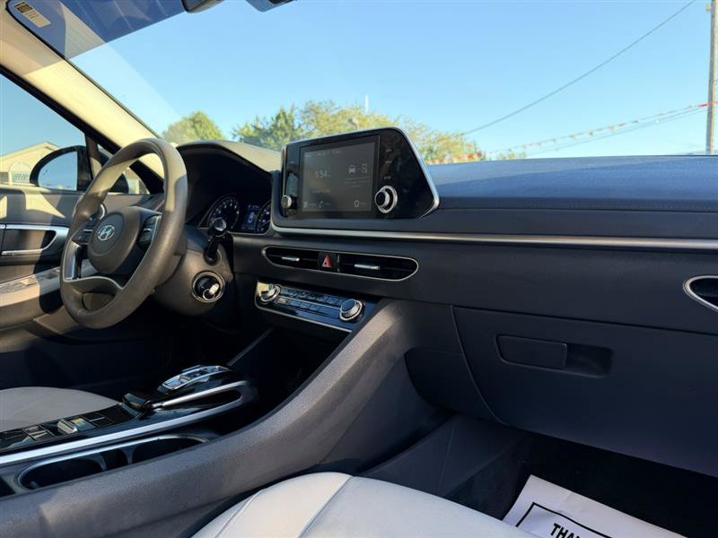 Used 2023 Hyundai Sonata SE FWD image 20