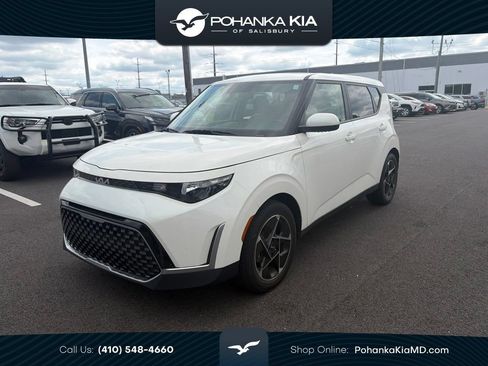 Certified 2023 Kia Soul EX FWD image 1