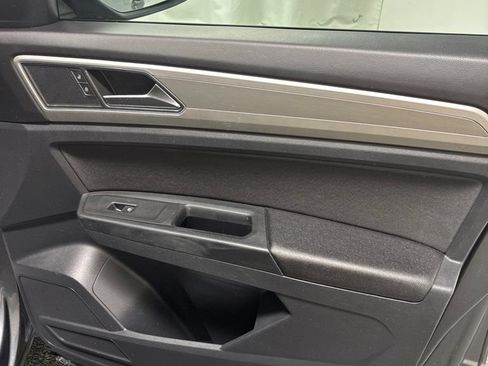 Used 2018 Volkswagen Atlas S FWD image 23