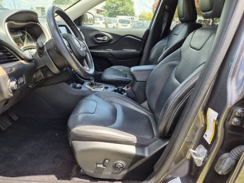 Used 2015 Jeep Cherokee Limited AWD/4WD image 15