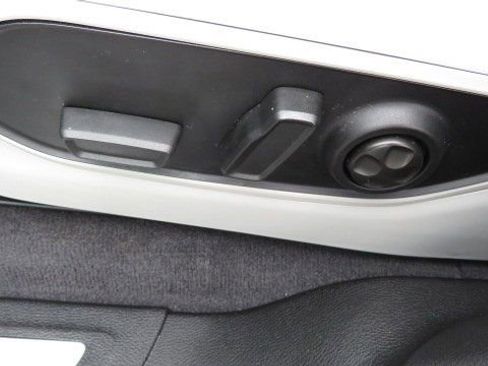 Used 2022 Jeep Grand Cherokee Overland image 17