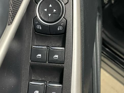 Used 2023 Ford Explorer XLT w/ Equipment Group 202A image 16