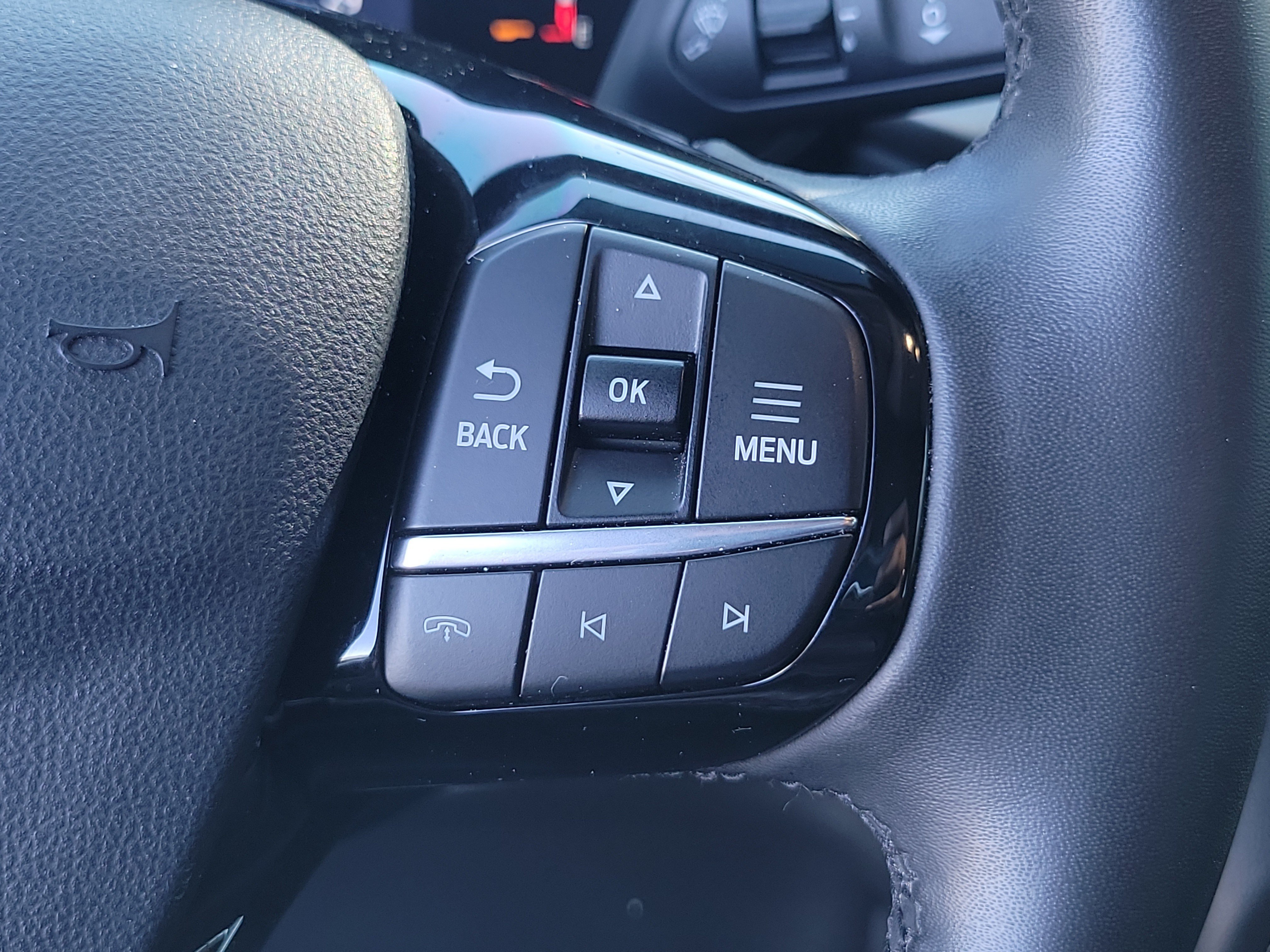Used 2024 Ford Escape Active w/ Tech Pack #1 AWD/4WD image 30