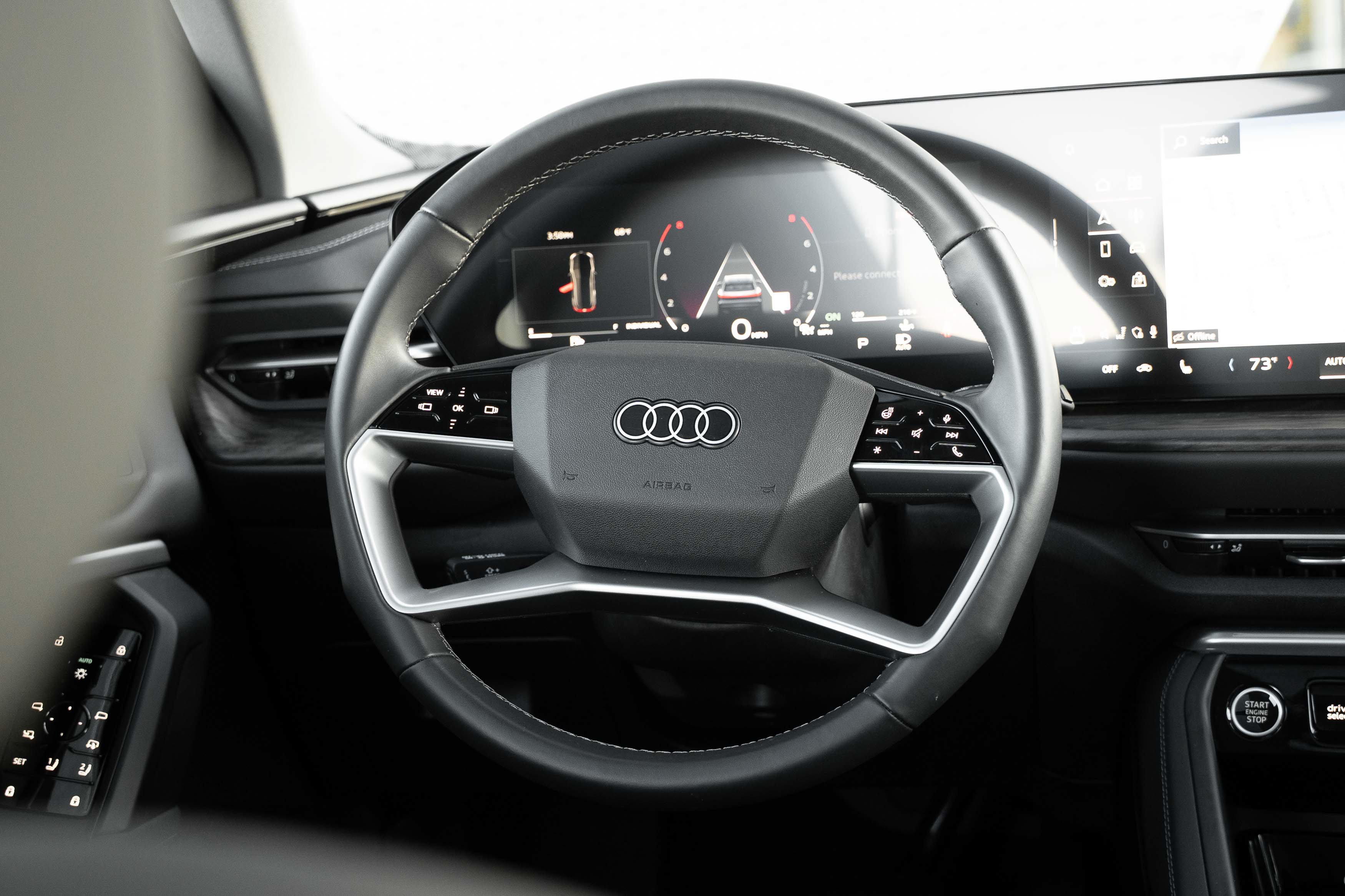Certified 2025 Audi Q5 Premium AWD/4WD image 9