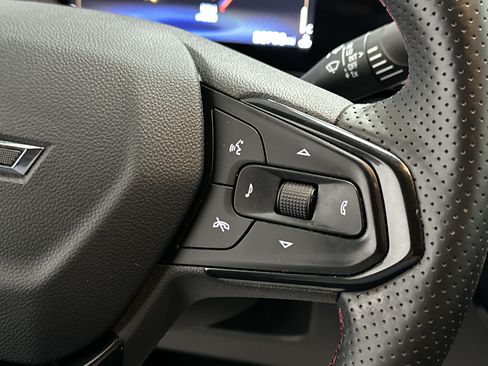 Used 2024 Chevrolet Trax RS w/ Driver Confidence Package FWD image 25