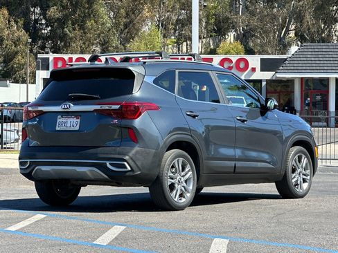 Used 2021 Kia Seltos S image 5