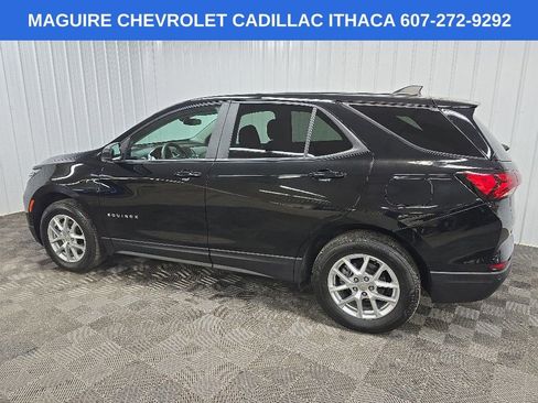 Used 2024 Chevrolet Equinox LS w/ LS Convenience Package AWD/4WD image 4