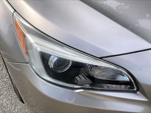 Used 2016 Subaru Legacy 2.5i Premium AWD/4WD image 22