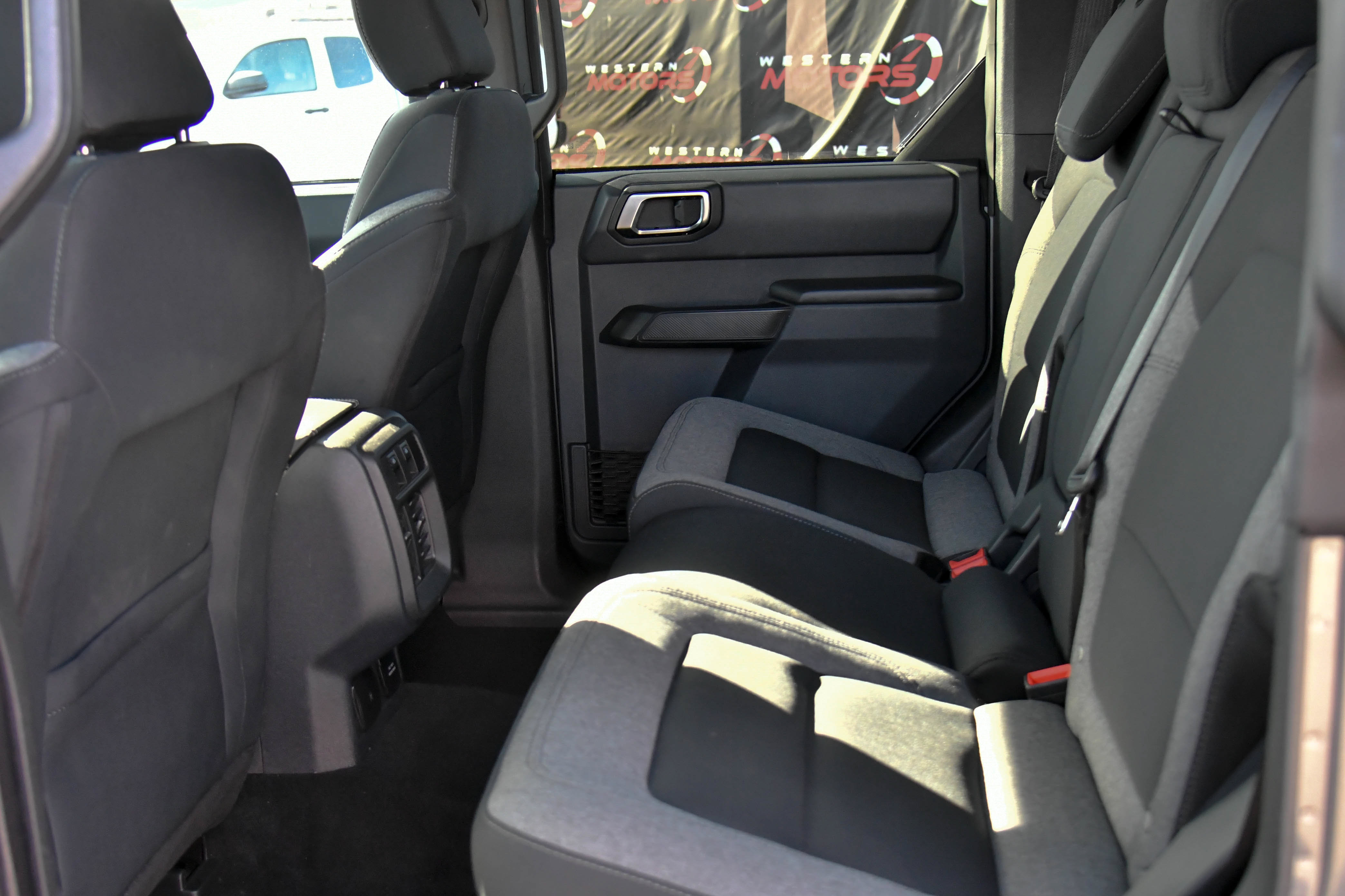 Used 2025 Ford Bronco Big Bend AWD/4WD image 43