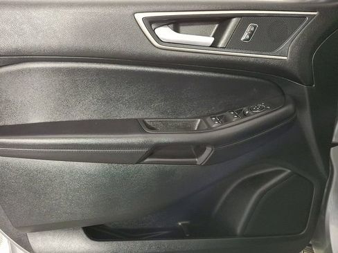 Used 2022 Ford Edge SEL w/ Convenience Package image 14