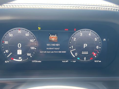 Used 2023 Land Rover Defender 90 V8 AWD/4WD image 28
