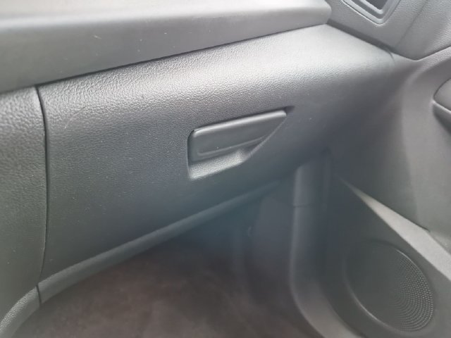 Used 2017 Ford Escape SE w/ SE Cold Weather Package FWD image 17