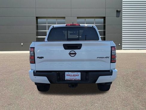 Used 2022 Nissan Frontier PRO-4X w/ Pro-4X Premium Package AWD/4WD image 7
