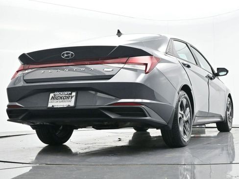 Used 2023 Hyundai Elantra SEL image 45