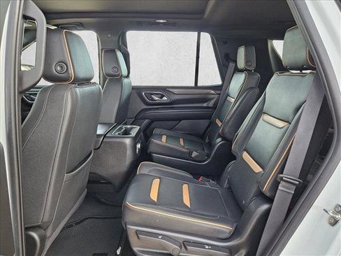 Used 2023 GMC Yukon AT4 w/ Technology Package image 19