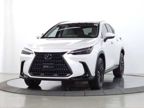 Used 2025 Lexus NX 450h+ AWD w/ Accessory Package (2T) image 4