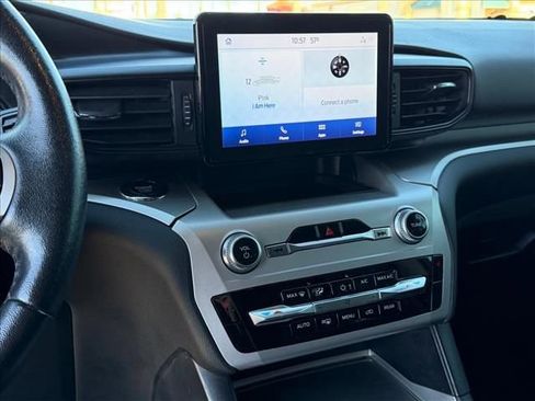 Used 2022 Ford Explorer XLT w/ Class IV Trailer Tow Package image 20