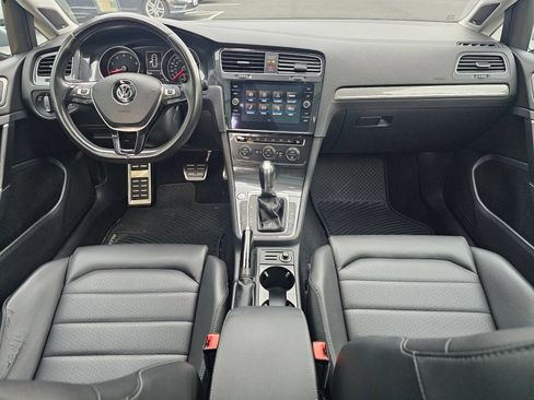 Used 2018 Volkswagen Golf Alltrack SEL AWD/4WD image 17