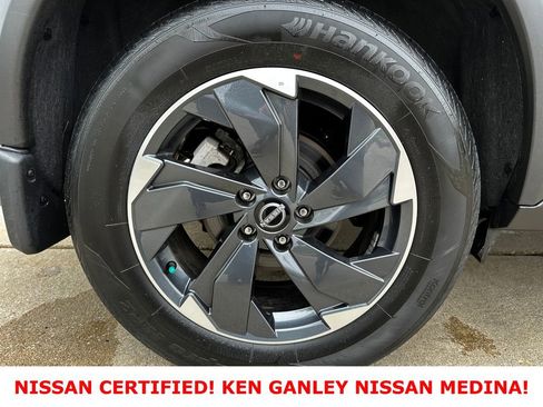 Certified 2026 Nissan Rogue SV AWD/4WD image 21