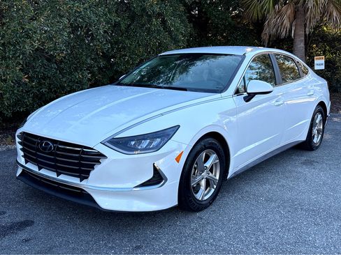 Used 2022 Hyundai Sonata SE image 3