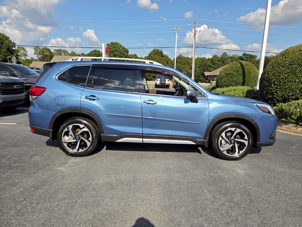 Used 2024 Subaru Forester Touring w/ POP Package 3 AWD/4WD image 15