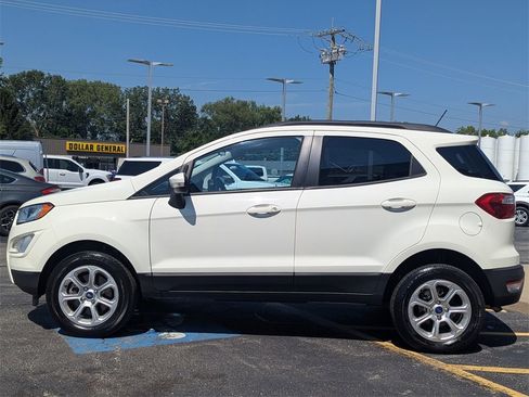 Used 2022 Ford EcoSport SE w/ SE Convenience Package image 6